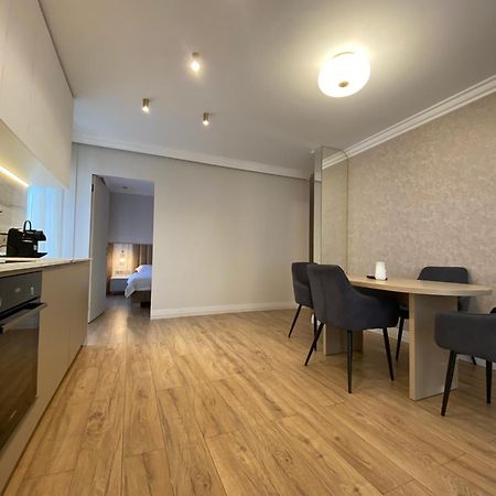 Opera Apartments Cluj-Napoca Exteriör bild