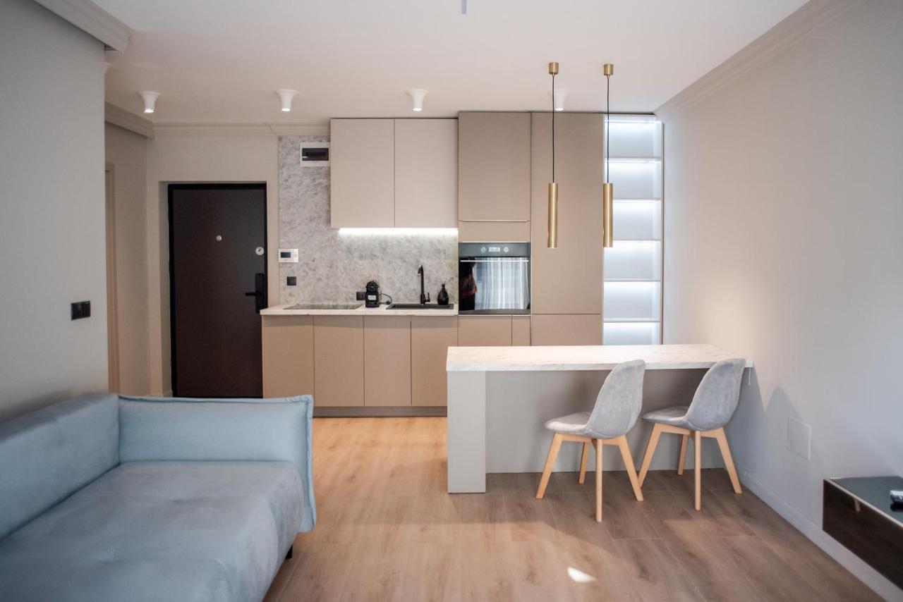 Opera Apartments Cluj-Napoca Exteriör bild
